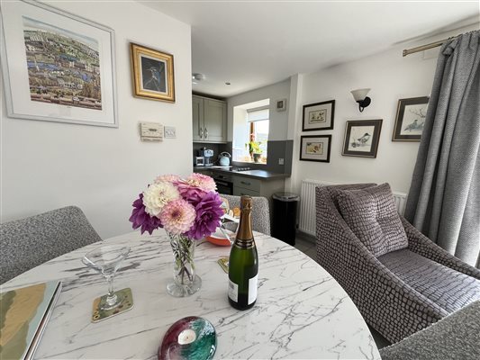 Sitting Area 